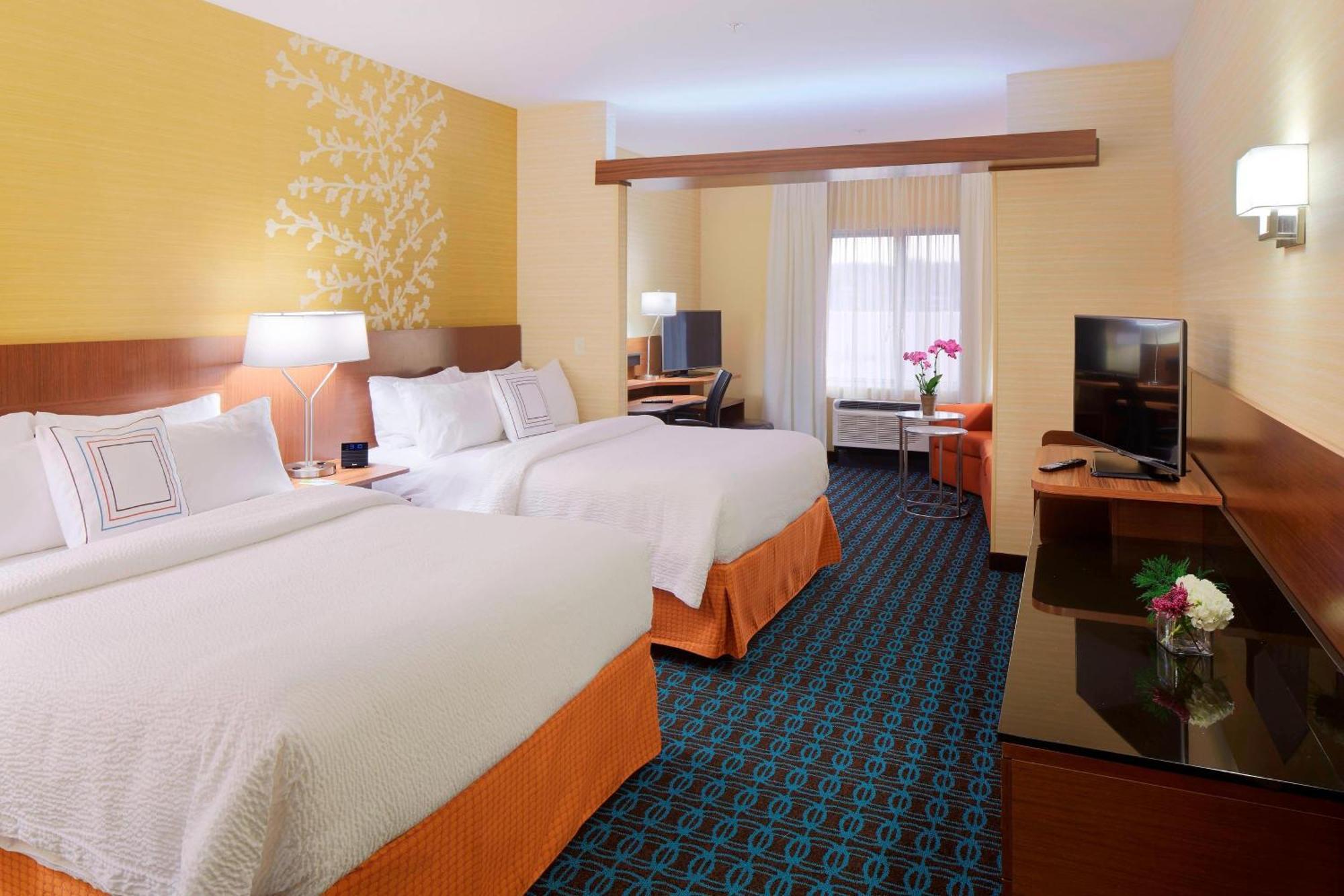 Fairfield Inn & Suites By Marriott Springfield Northampton/Amherst Eksteriør bilde