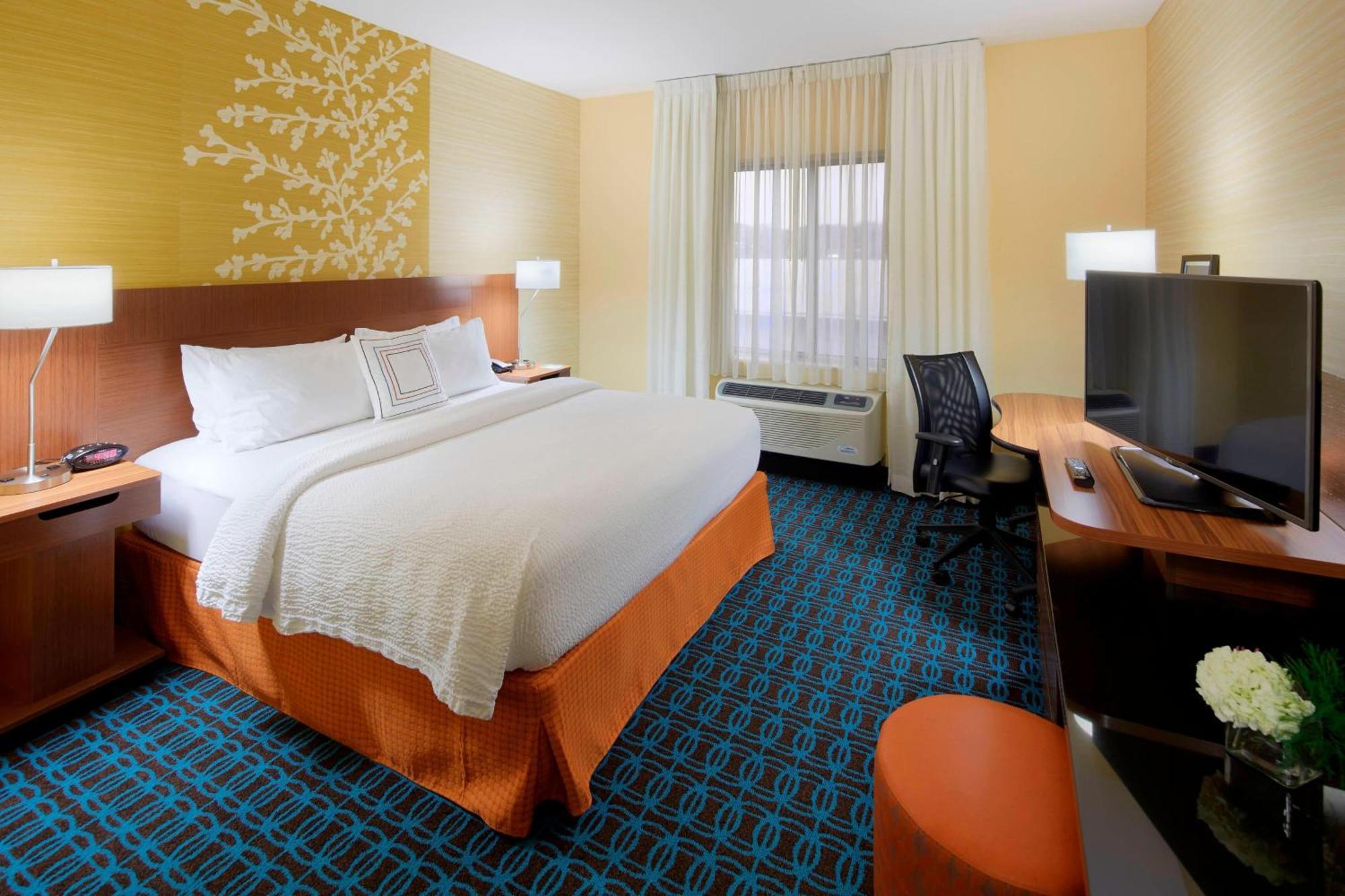 Fairfield Inn & Suites By Marriott Springfield Northampton/Amherst Eksteriør bilde