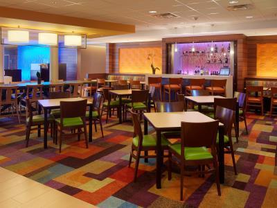 Fairfield Inn & Suites By Marriott Springfield Northampton/Amherst Eksteriør bilde